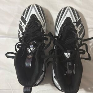 Boys baseball cleats